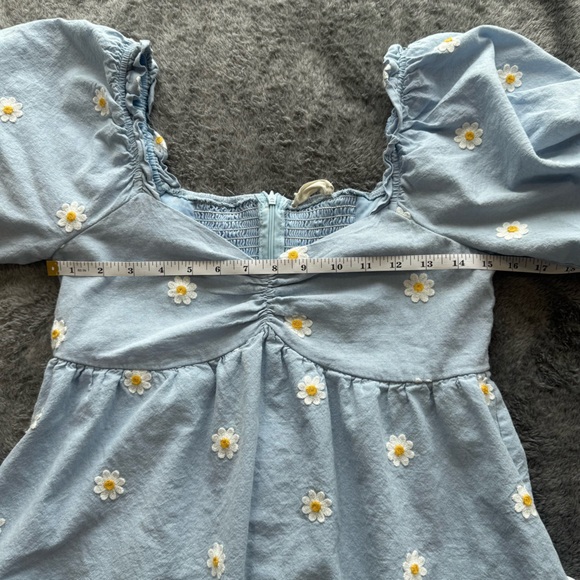 Altar'd state daisy puff‎ sleeve dress Small - Picture 5 of 7
